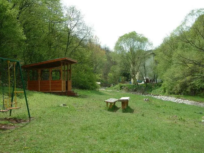 View from the left bank of Kriva River towards Lyulyaka Hut