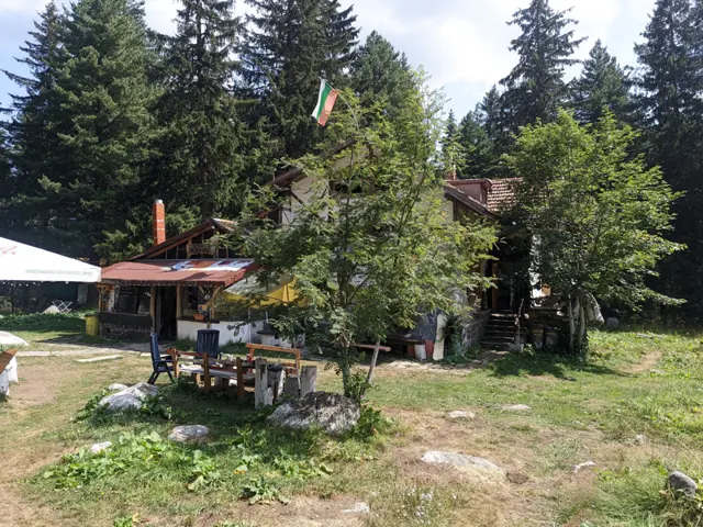 Lovna Hut