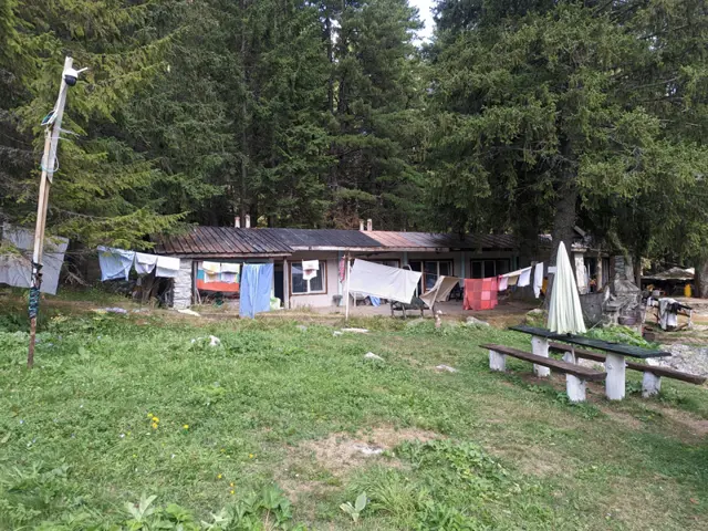 Lovna Hut