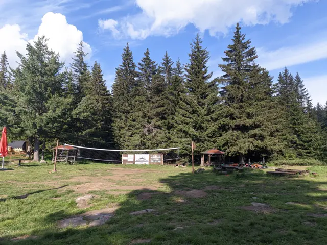 Zvezditsa Hut