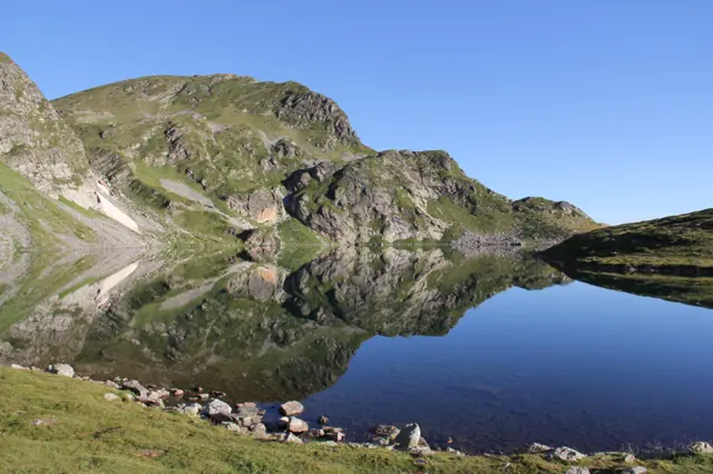 Babreka Lake (The Kidney)
