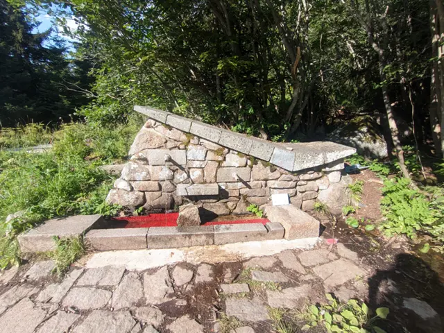 Чешма до хижа "Кумата"