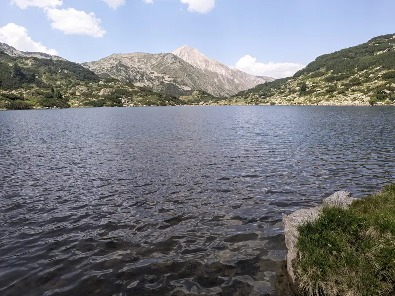 Ribno Banderishko Lake