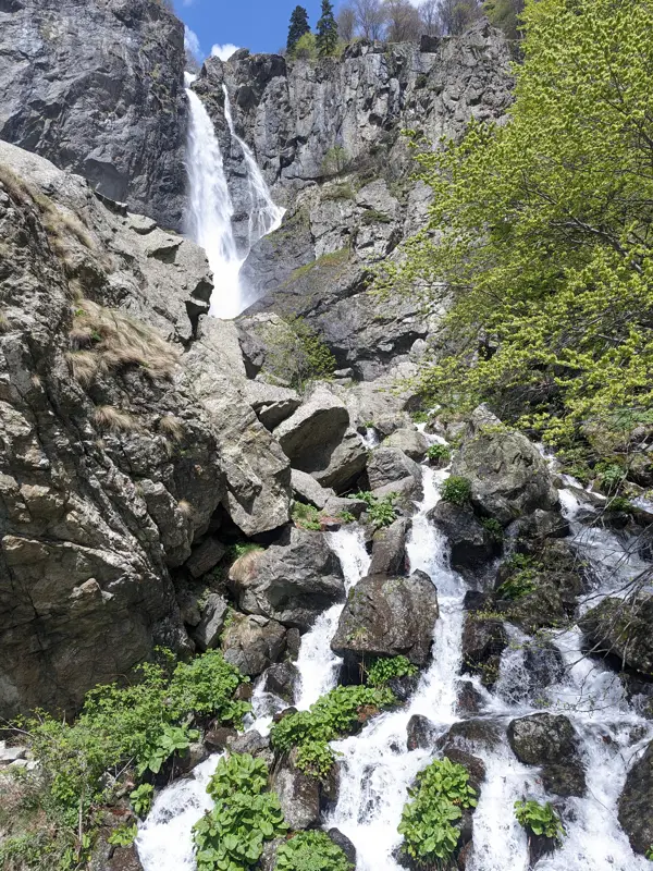 Kademliysko Praskalo Waterfall