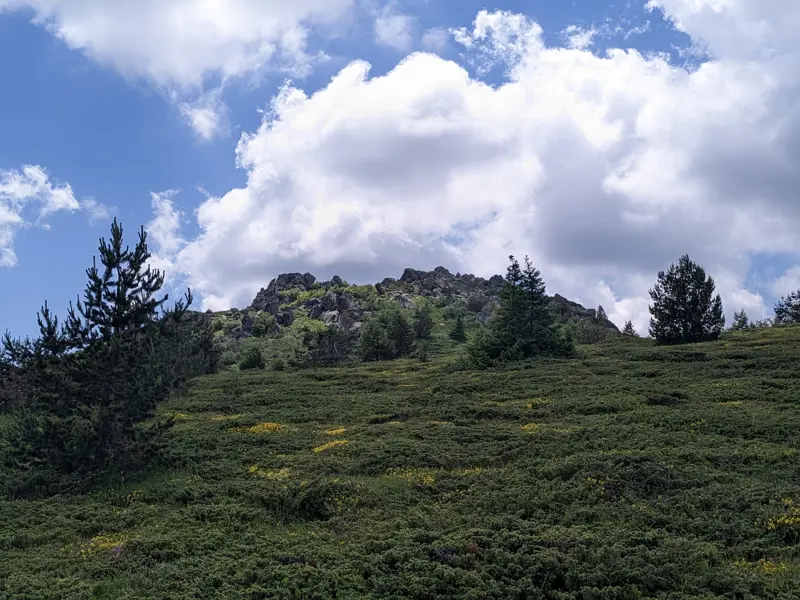 Ushite Peak